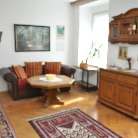 Apartment Haus Weisses Lamm Weitensfeld